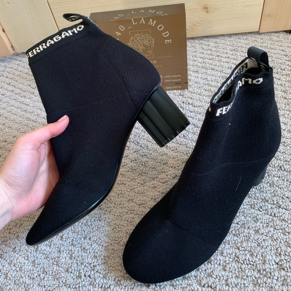 Salvatore Ferragamo Boots size 8.5 - Picture 1 of 2